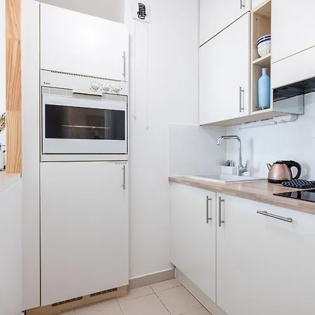 St.roch : Vue Mer, Parking, Clim * Mentona