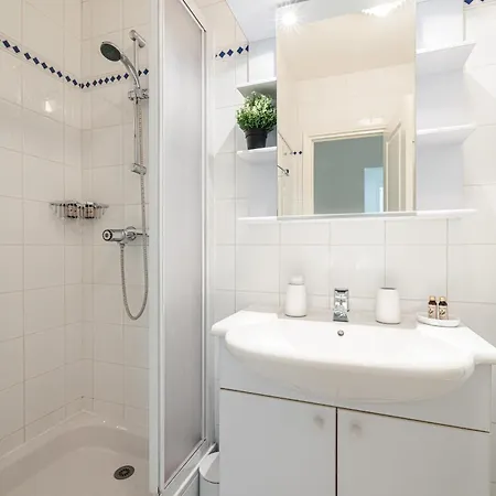 Daire St.roch : Vue Mer, Parking, Clim